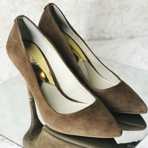 Michael Kors Dusty Brown Pointed Pumps (Size 7)